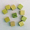 10 Perles Bois Cube / Carr&eacute; 10 mm Vert