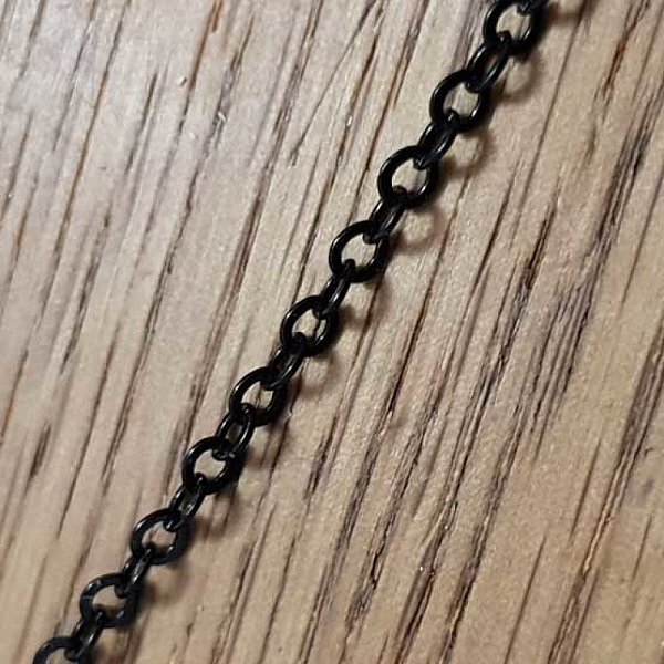 1.75 M de chaine Noir N&deg;06 3 x 2 mm