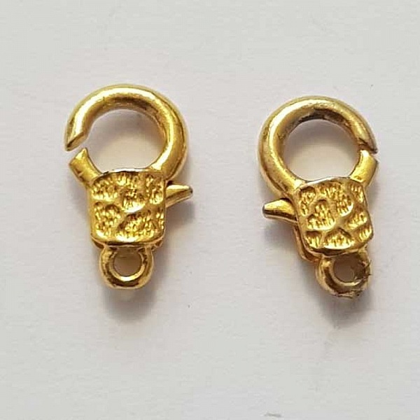 1 Fermoir Mousqueton fantaisie 15 x 09 mm Dor&eacute;