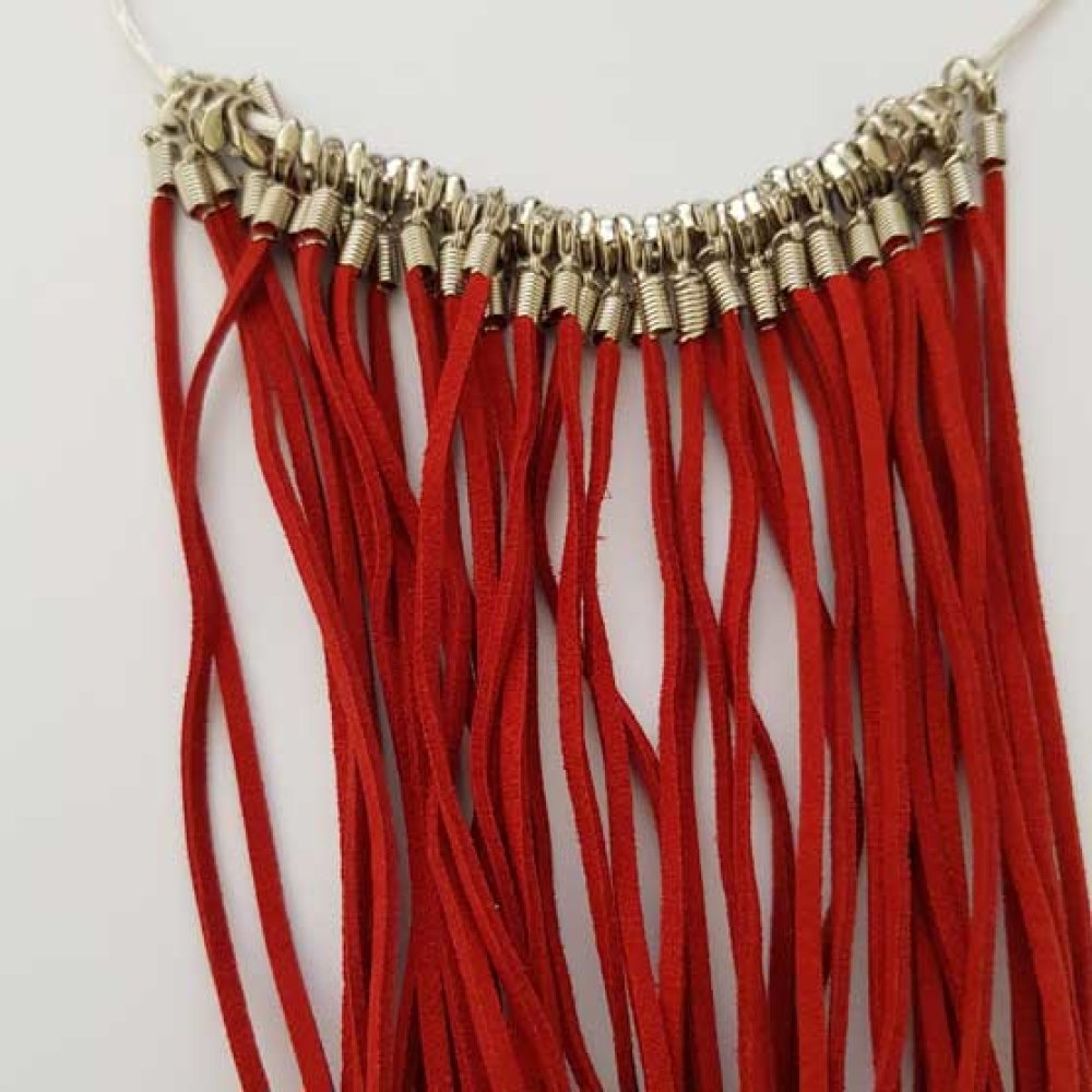 1 collier tour de cou su&eacute;dine rouge 51 cm fermoir mousqueton