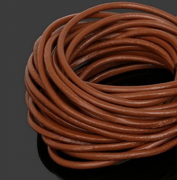 1 m&egrave;tre Cordon rond cuir lisse Marron 3 mm