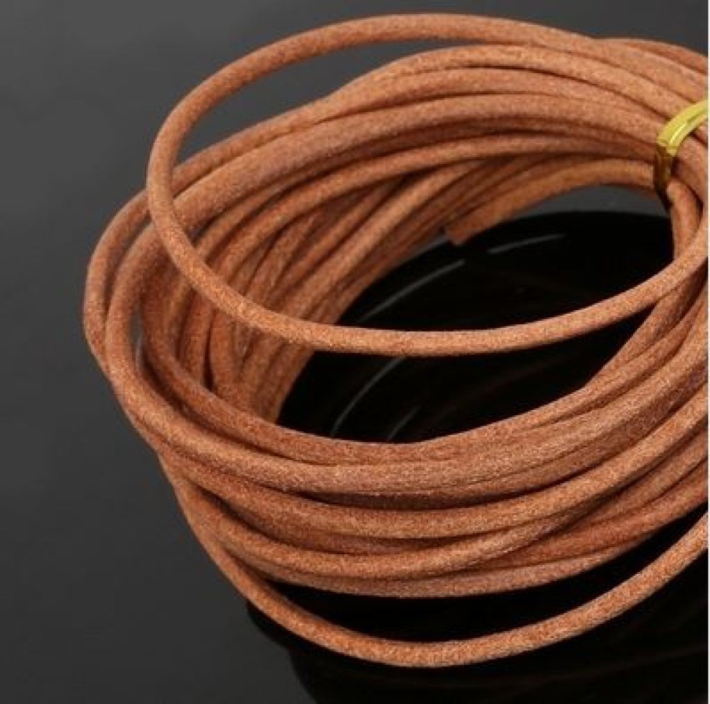 1 m&egrave;tre Cordon rond cuir lisse Naturel 3 mm