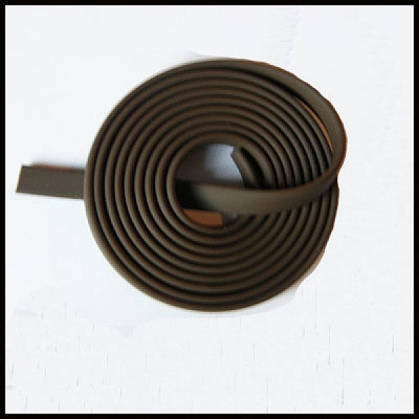 1 m&egrave;tre cordon Pvc Plat 5.8 x 1.9 mm Brun