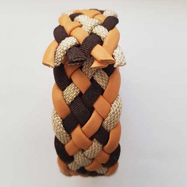 1 m&egrave;tre cuir tress&eacute; n&deg;04 30 mm