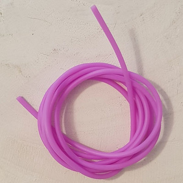 1 m&egrave;tre de cordon pvc creux de 2 mm Parme.