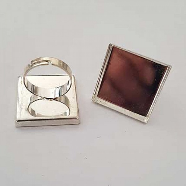 1 support bague carr&eacute; de 25 mm Argent N&deg;06