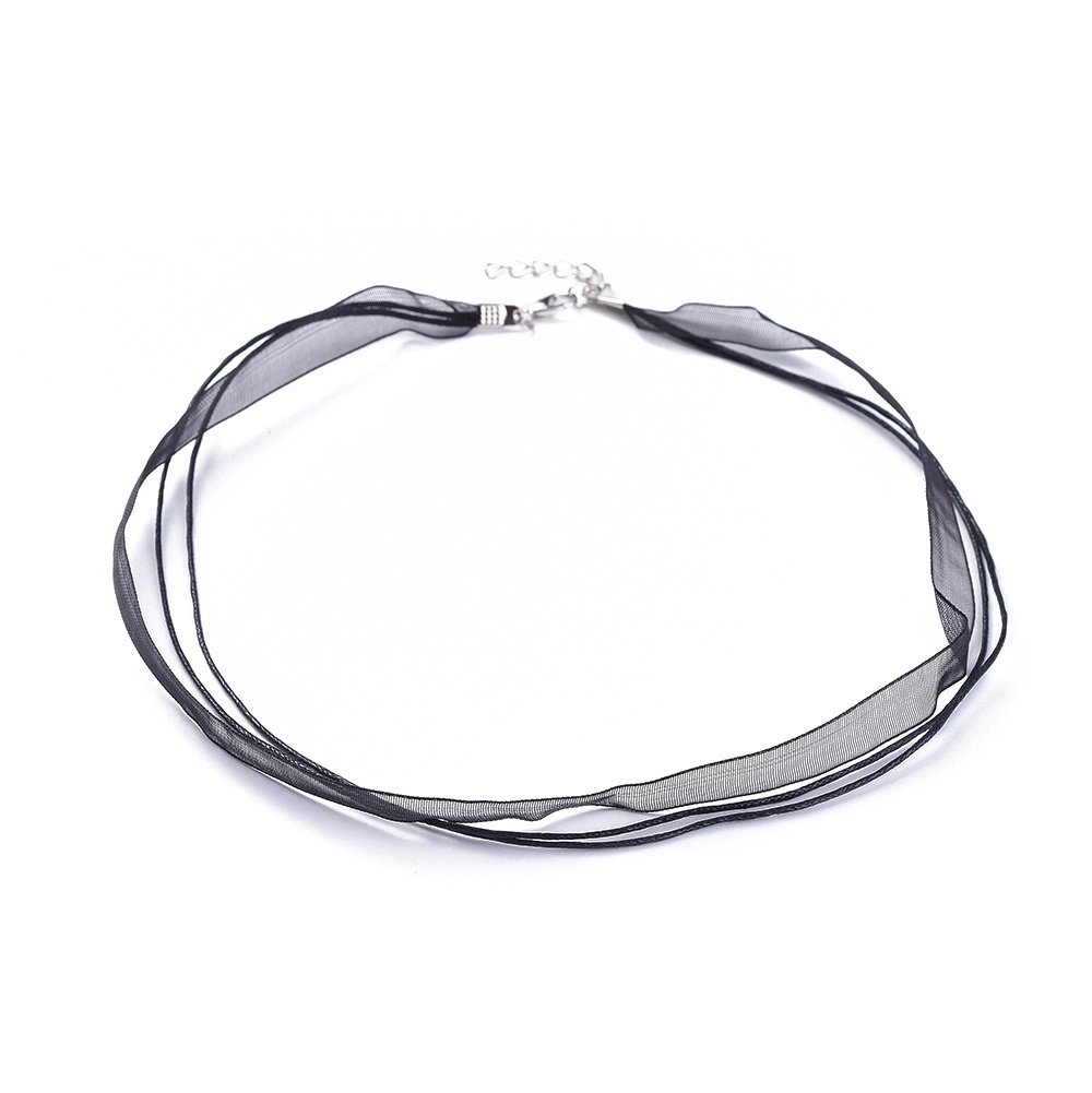 3 Colliers ruban organza et cordon enduit cir&eacute; noir