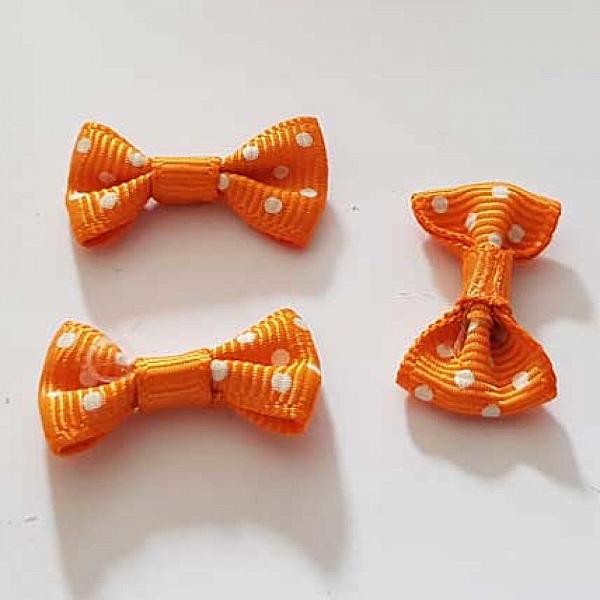 3 N&oelig;uds tissus lot N&deg;22