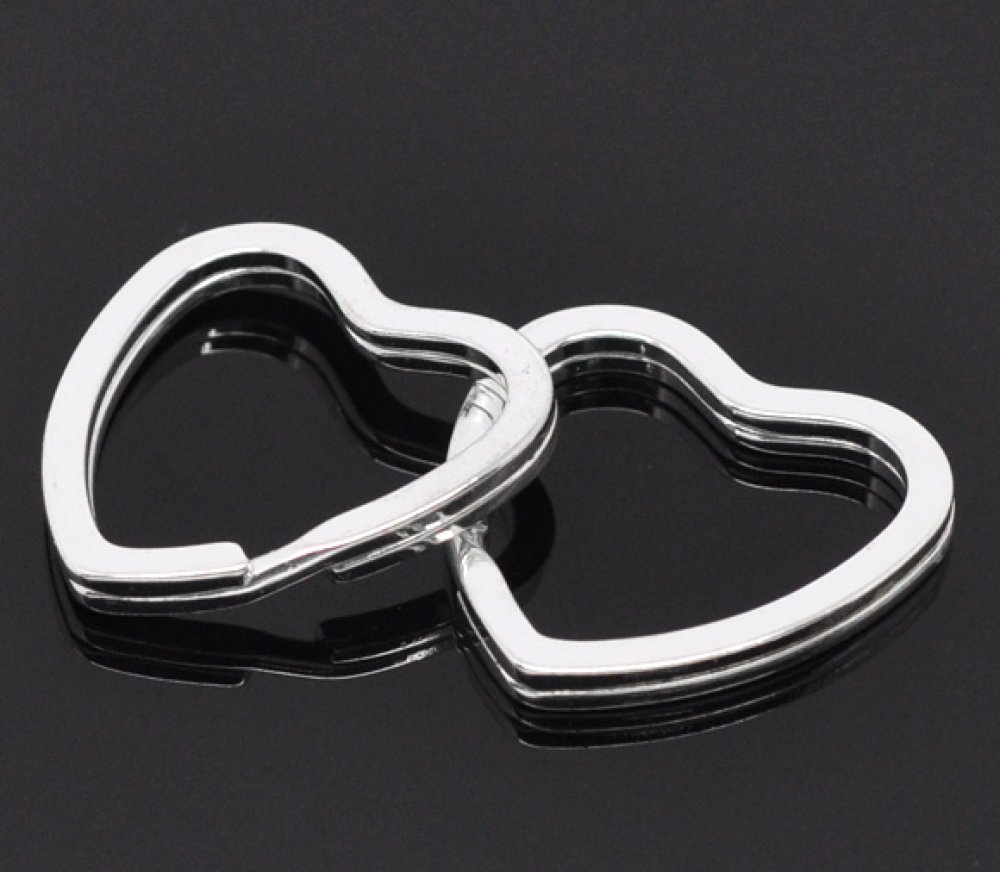 Anneau porte cl&eacute;s forme coeur 31 x 31 mm