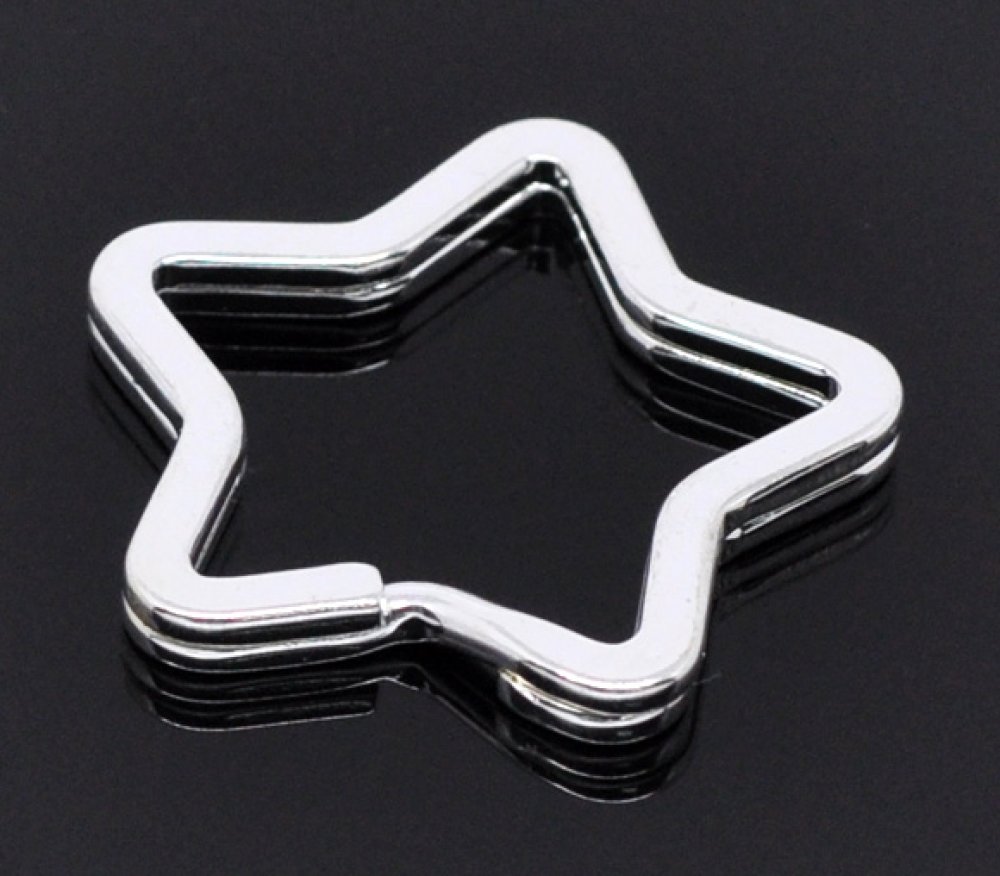 Anneau porte cl&eacute;s forme &eacute;toile 34 x 33 mm