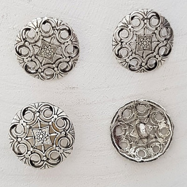 Bouton Argent N&deg;16 de 18 mm Rond
