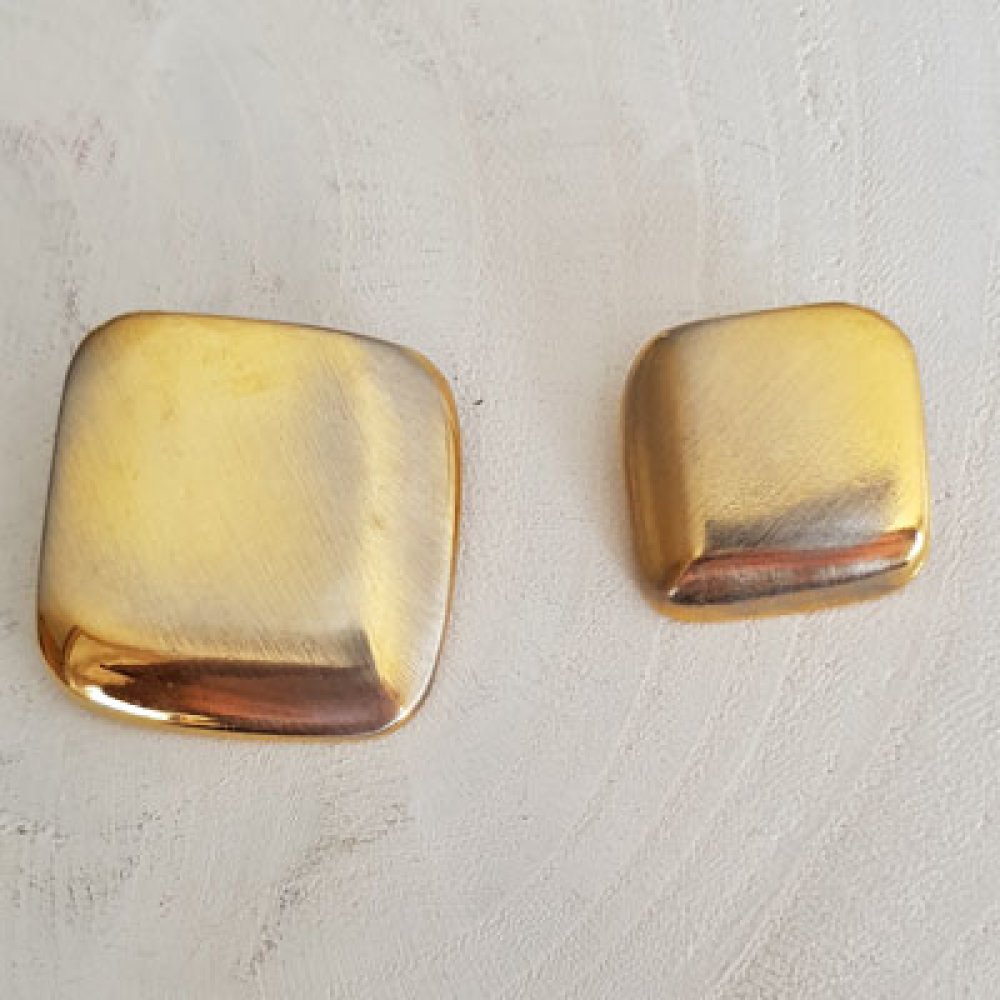 Bouton Dor&eacute; N&deg;08 de 22 mm Carr&eacute;