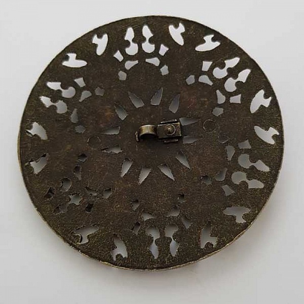 Bouton M&eacute;tal Fantaisie N&deg;001 de 82 mm Rond