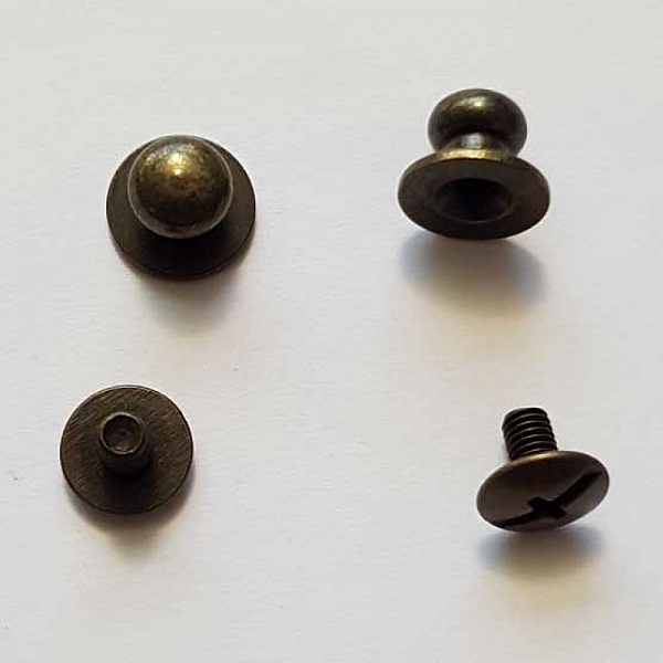 Bouton de col &agrave; visser 7 mm Vieux Laiton en Zamak Plaqu&eacute; Argent a vis