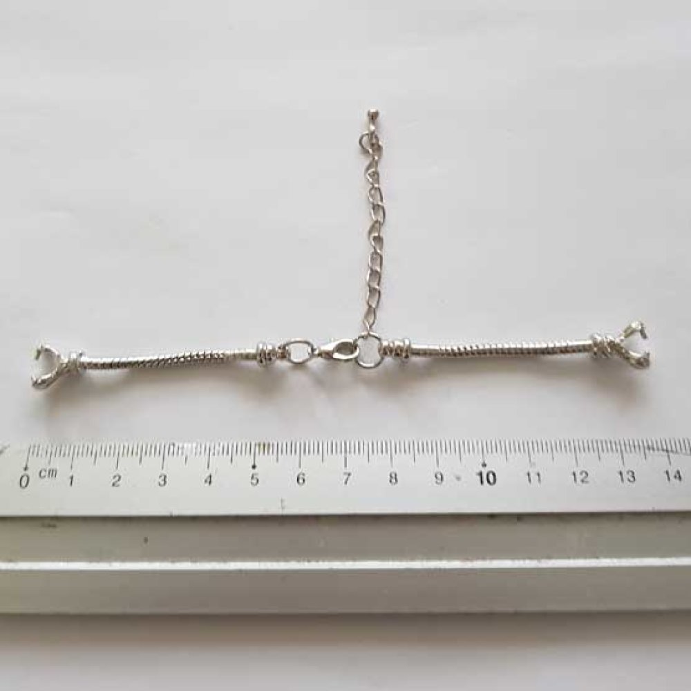 Bracelet Cha&icirc;ne pour Cadran de Montre Style Europ&eacute;en avec Fermoir Mousqueton 6 X 7.5 Cm