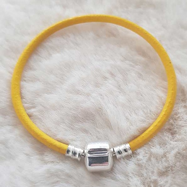 Bracelet Clip Europ&eacute;en lisse Uni 01 DU 15 AU 23 CM Jaune