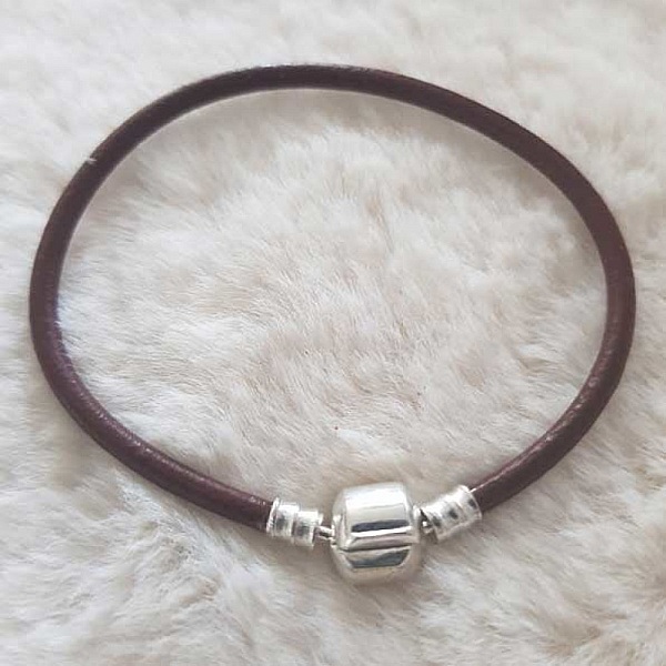 Bracelet Clip Europ&eacute;en lisse Uni 01 DU 15 AU 23 CM Marron