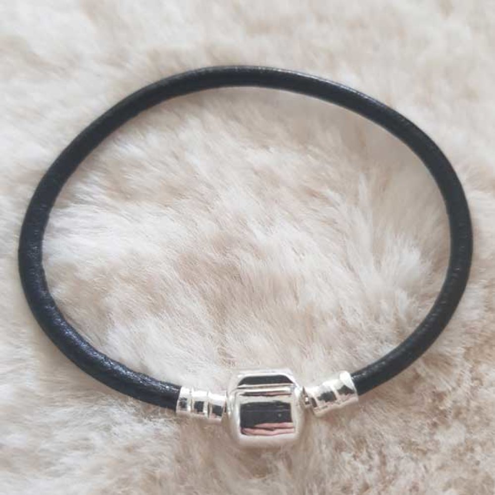 Bracelet Clip Europ&eacute;en lisse Uni 01 DU 15 AU 23 CM Noir