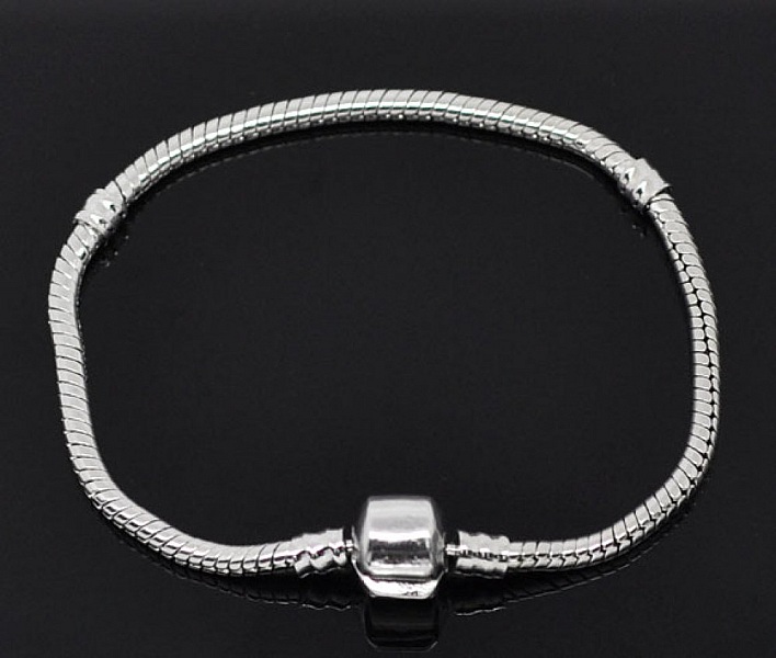 Bracelet Clip Europ&eacute;en 15cm fermoir Lisse
