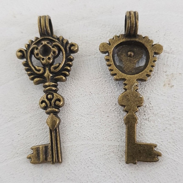 Breloque Clef N&deg;11 Bronze