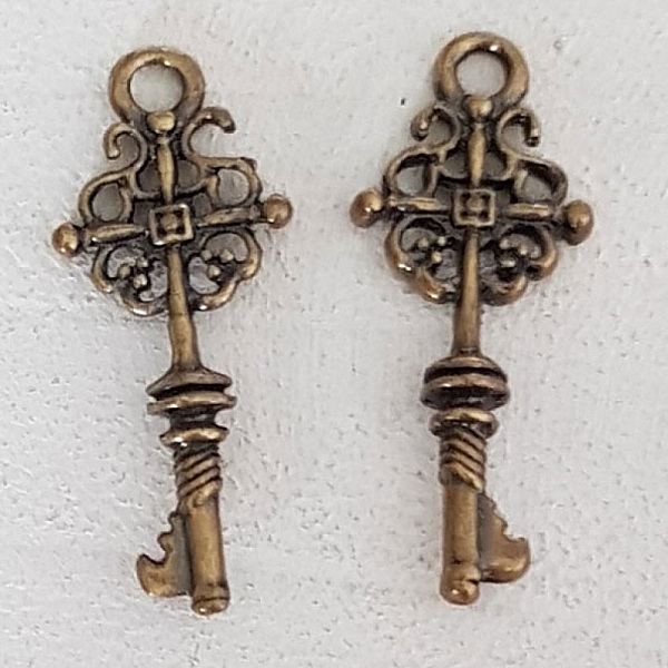 Breloque Clef N&deg;18 Bronze