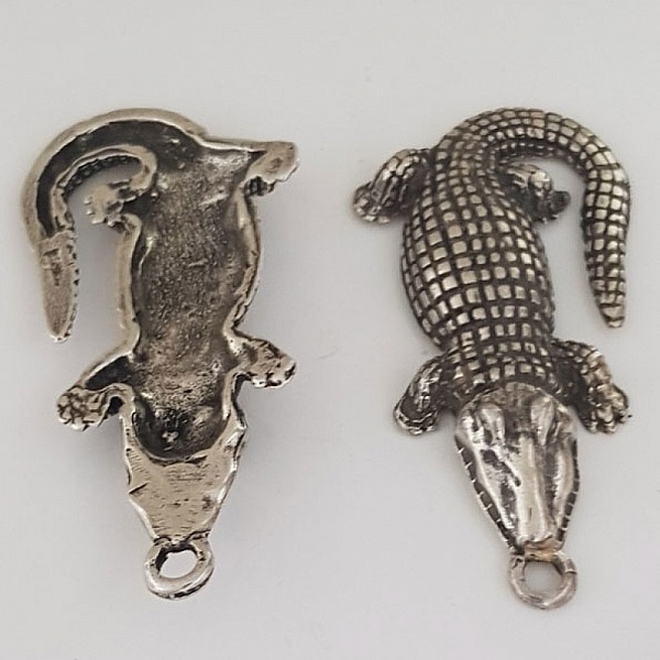 Breloque Crocodile N&deg;01 ZAMAK (PLAQU&Eacute; ARGENT)