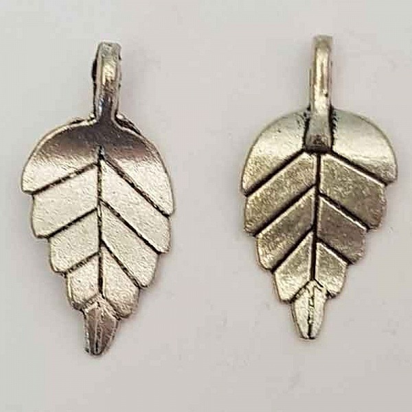 Breloque Feuille N&deg;01