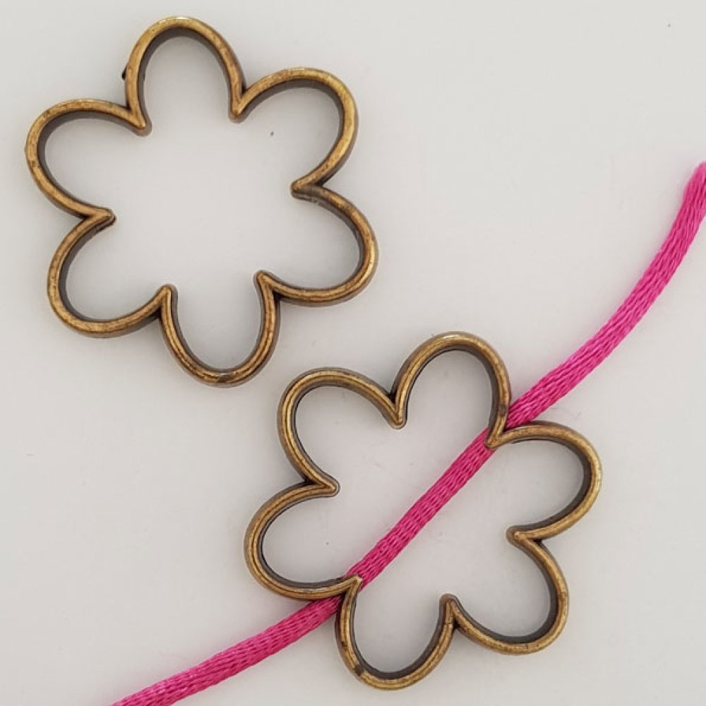 Breloque Fleur M&eacute;tal N&deg;010 Bronze