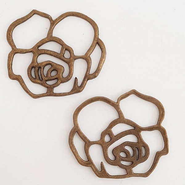 Breloque Fleur M&eacute;tal N&deg;011 Bronze