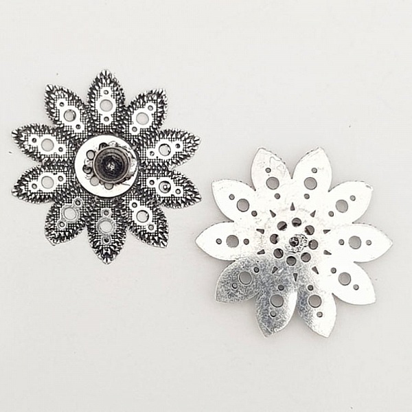 Breloque Fleur M&eacute;tal N&deg;059 Argent