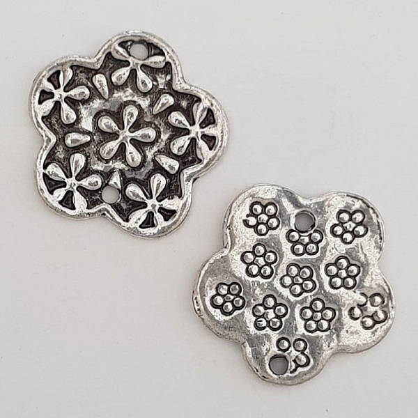 Breloque Fleur M&eacute;tal N&deg;079 Argent