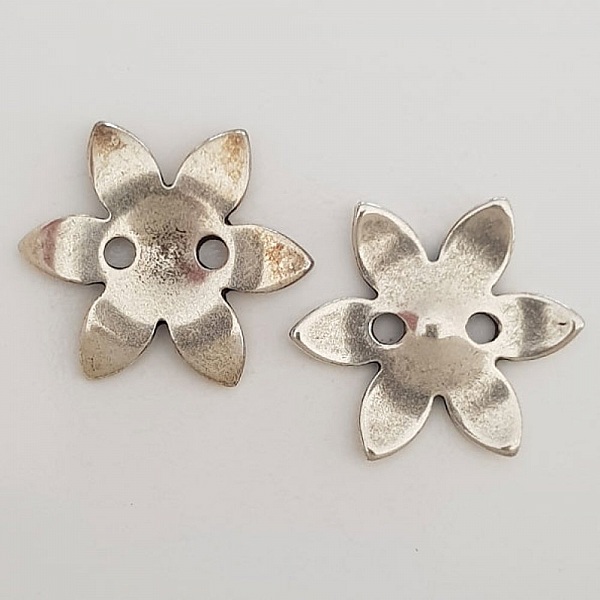 Breloque Fleur M&eacute;tal N&deg;090 Argent Zamak