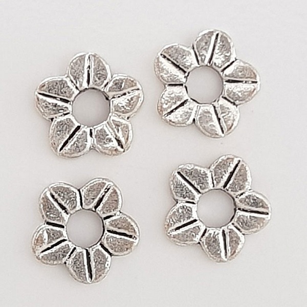 Breloque Fleur M&eacute;tal N&deg;108 Argent