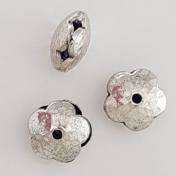Breloque Fleur M&eacute;tal N&deg;114 Argent