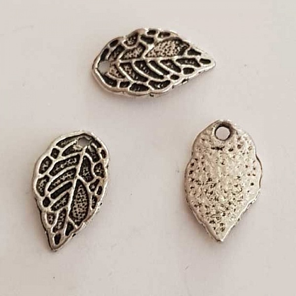 Breloque Fleur M&eacute;tal N&deg;155 Argent