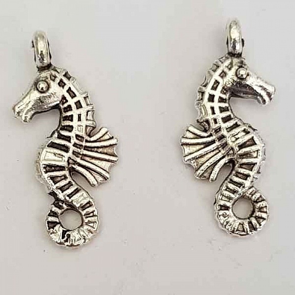 Breloque Hippocampe N&deg;02