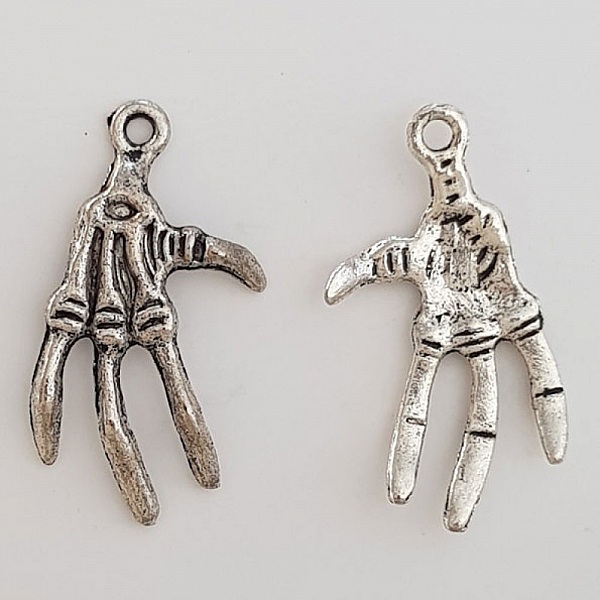 Breloque Main "Squelette"N&deg;06 Argent