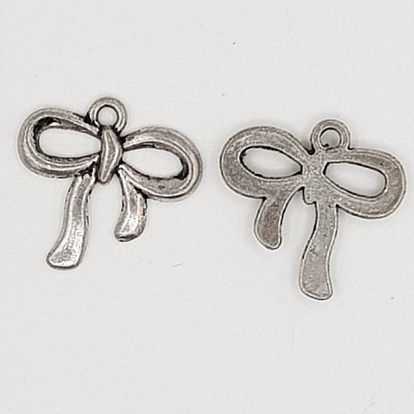Breloque N&oelig;ud N&deg;09 breloque noeud papillon ruban en m&eacute;tal argent