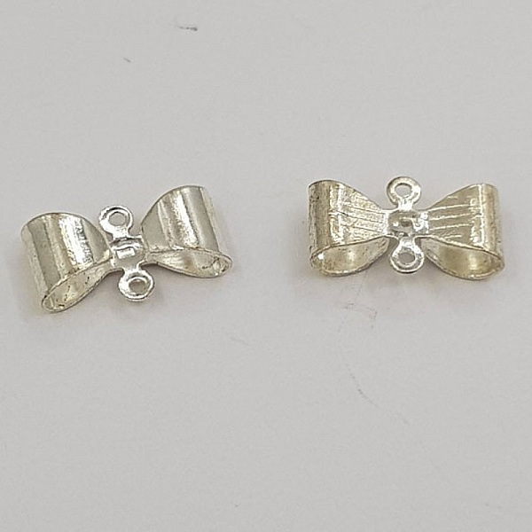 Breloque N&oelig;ud N&deg;19 breloque noeud papillon ruban en m&eacute;tal argent