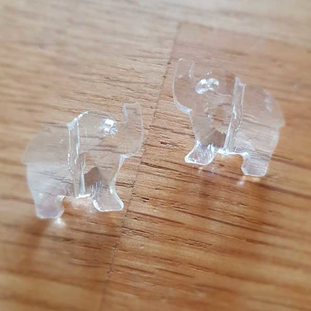 Breloque Pendentif en verre facett&eacute; &eacute;l&eacute;phant N&deg;01-01