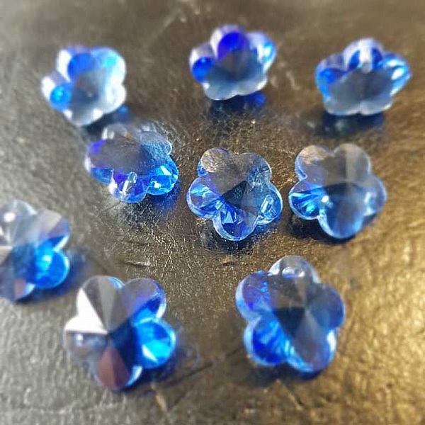 Breloque Pendentif en verre facett&eacute; fleur N&deg;04-03