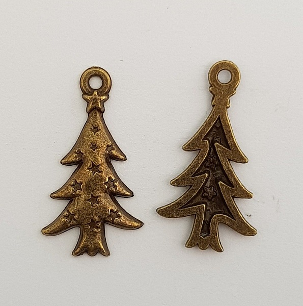 Breloque Sapin N&deg;01