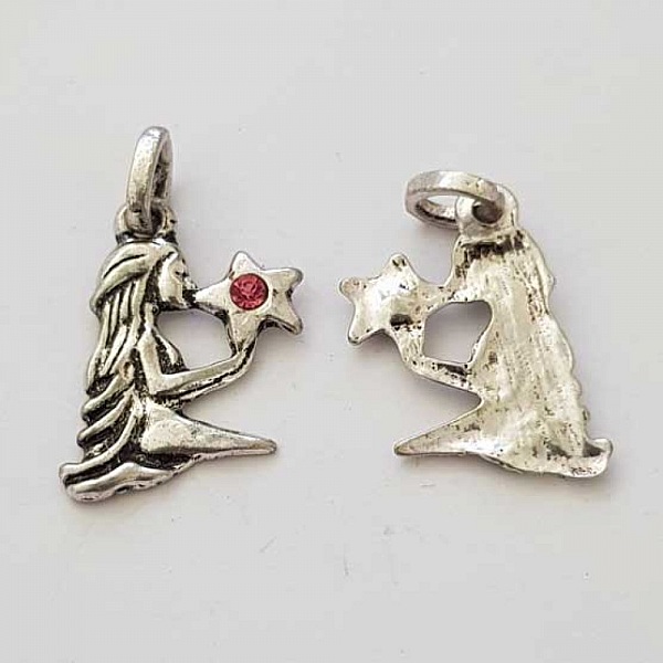 Breloque Signe Zodiaque Vierge M&eacute;tal Argent&eacute; N&deg;03 avec strass
