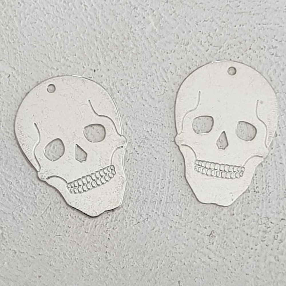 Breloque T&ecirc;te de mort N&deg;09