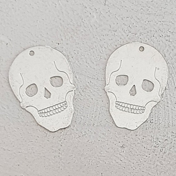 Breloque T&ecirc;te de mort N&deg;09