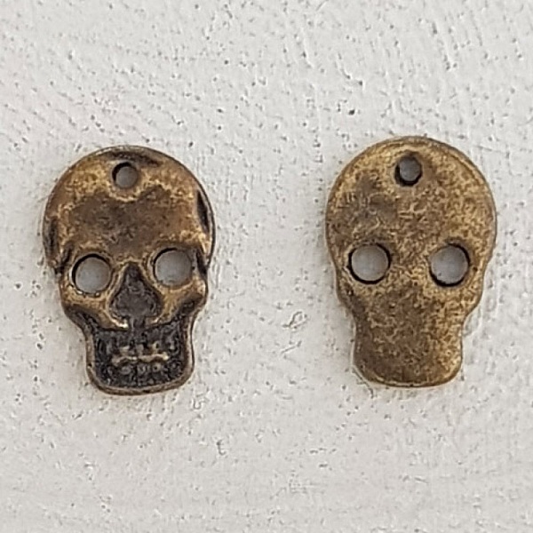 Breloque T&ecirc;te de mort N&deg;17