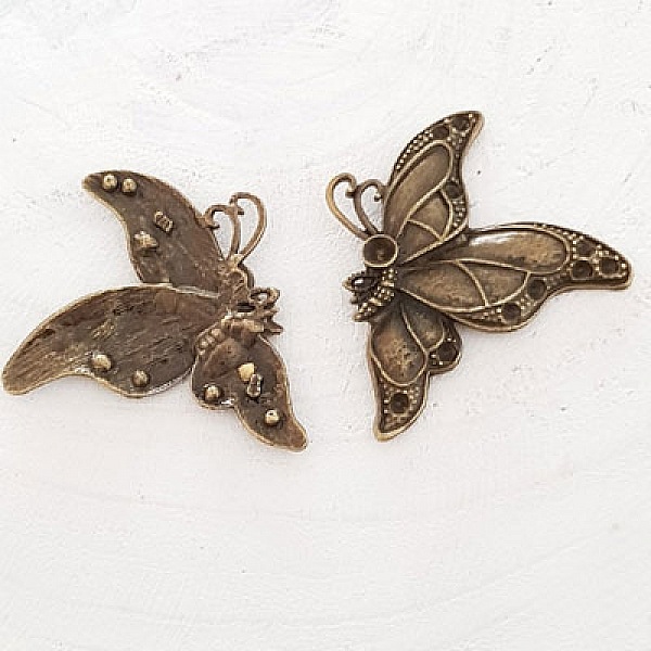 Breloque papillon N&deg;11