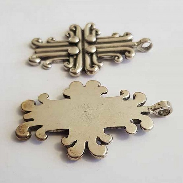 Breloque pendentif Argent en Zamac N&deg;002