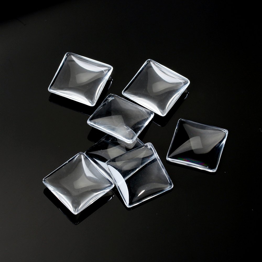 Cabochon Carr&eacute; 20 x 20 mm en verre loupe transparent N&deg;27