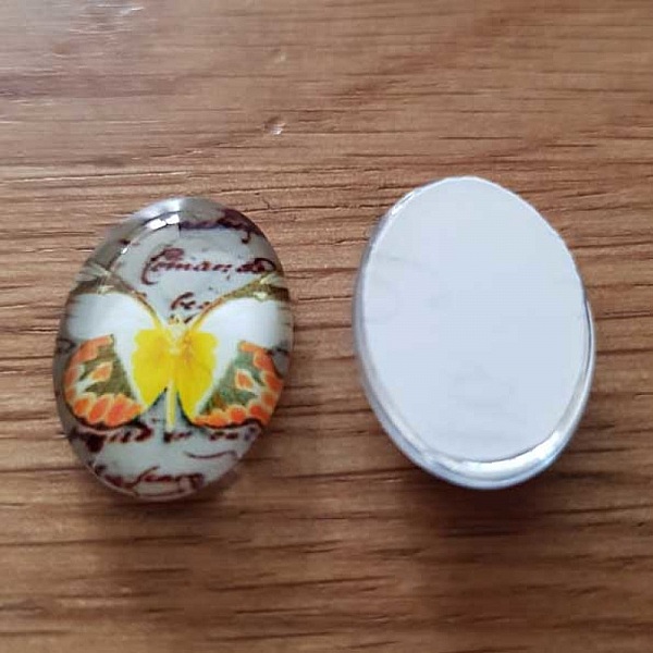 Cabochon Ovale 13 x 18 mm Papillon N&deg;04